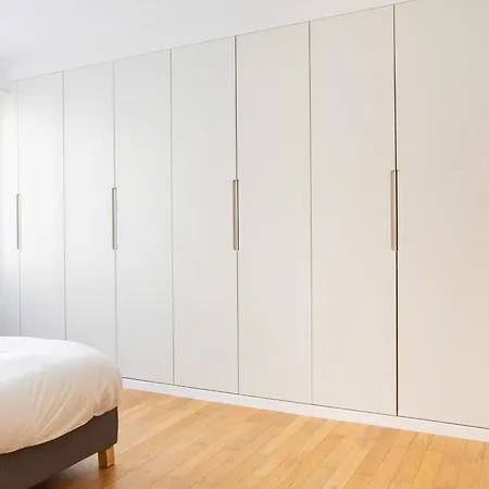 Le Majestic - Spacieux - Moderne - Proche Centre - Terrasse Apartament