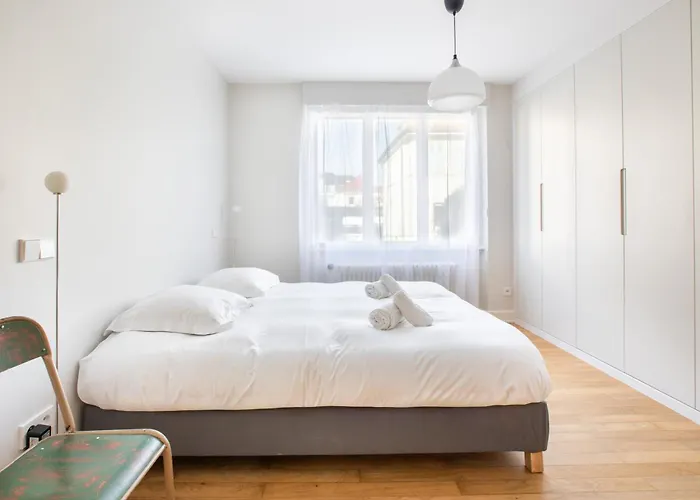 Apartment Le Majestic - Spacieux - Moderne - Proche Centre - Terrasse